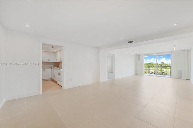 3 of 18 - 210 Sea View Dr 409, Key Biscayne, FL