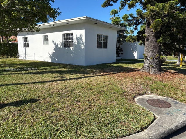 2 of 18 - 500 90th Street, Surfside, FL