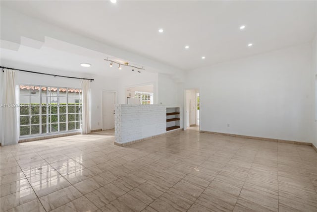 3 of 18 - 500 90th Street, Surfside, FL