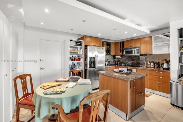 5 of 25 - 155 Ocean Lane Dr 312, Key Biscayne, FL