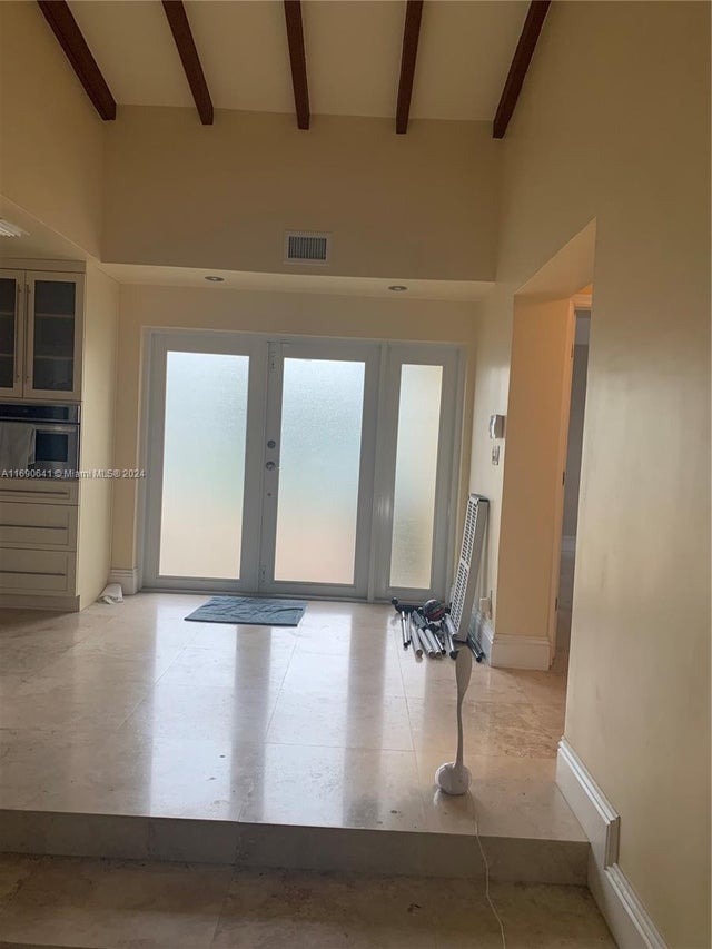 3 of 36 - 310 191st Ter, Sunny Isles Beach, FL