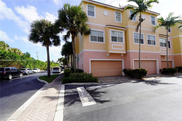 4 of 38 - 123 Harbors Way, Boynton Beach, FL