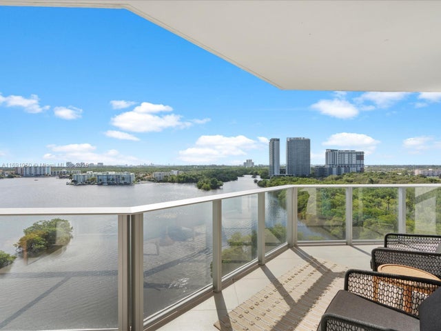 1 of 46 - 17111 Biscayne Blvd 1104, North Miami Beach, FL