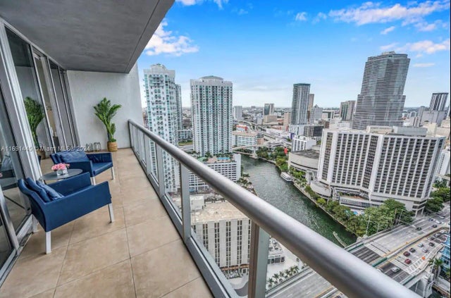 4 of 16 - 485 Brickell Ave 3203, Miami, FL