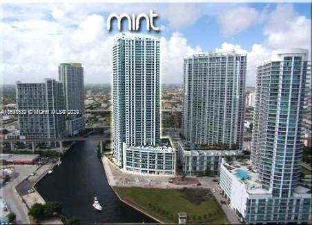 1 of 19 - 92 Sw 3rd St 1802, Miami, FL