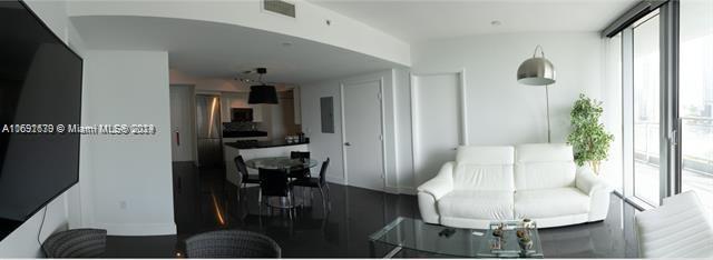 5 of 19 - 92 Sw 3rd St 1802, Miami, FL