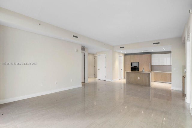 4 of 34 - 3100 N Ocean Dr H-1705, Singer Island, FL