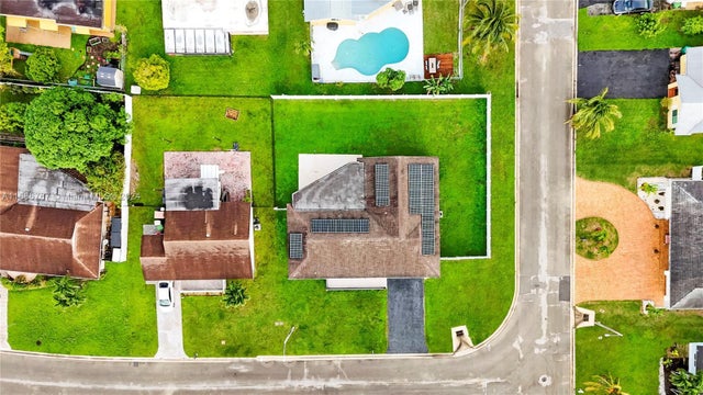 4 of 54 - 8104 Nw 93rd Ter, Tamarac, FL