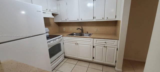 4 of 34 - 34 Mansfield A 34, Boca Raton, FL