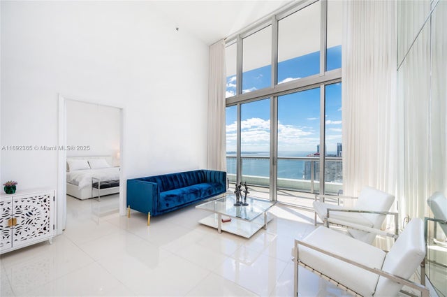 5 of 27 - 495 Brickell Ave 4103, Miami, FL