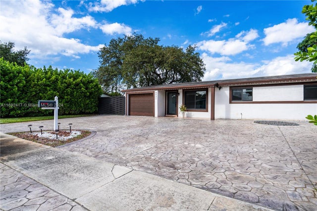 4 of 89 - 6531 Lincoln St, Hollywood, FL