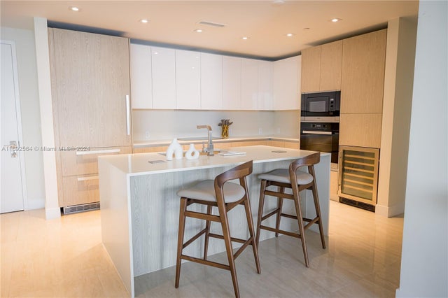 4 of 8 - 3100 N Ocean Dr. H-1207, Singer Island, FL