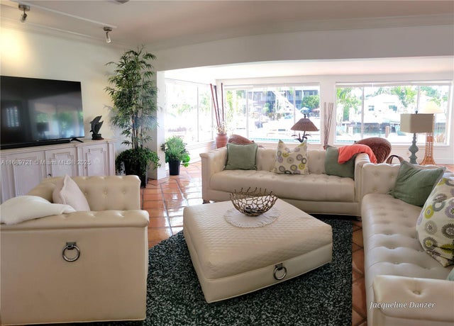 3 of 43 - 2781 Ne 23rd Ct, Pompano Beach, FL