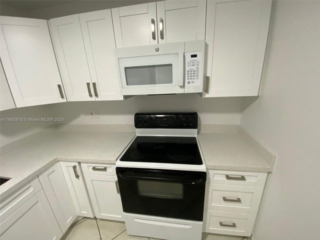 4 of 36 - 4344 Nw 9th Ave 9-3d, Deerfield Beach, FL