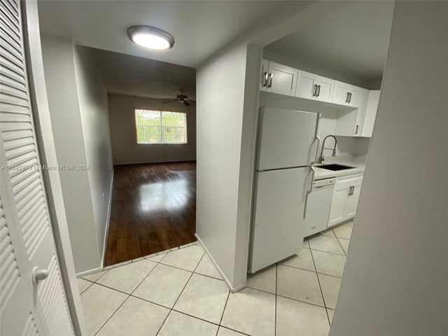 5 of 36 - 4344 Nw 9th Ave 9-3d, Deerfield Beach, FL