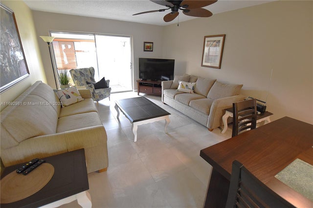 2 of 32 - 2688 E Dudley Dr H, West Palm Beach, FL