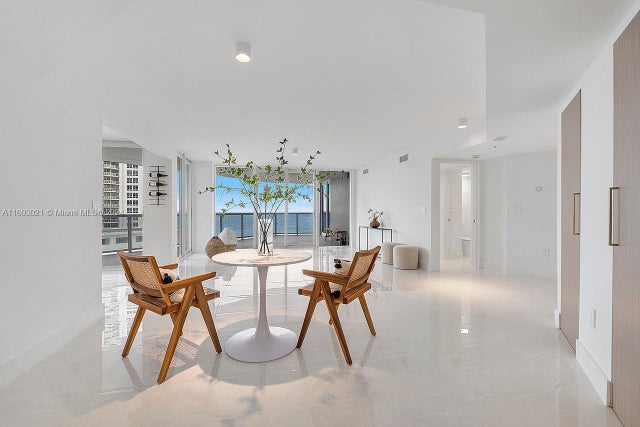 2 of 65 - 6301 Collins Ave 1508, Miami Beach, FL