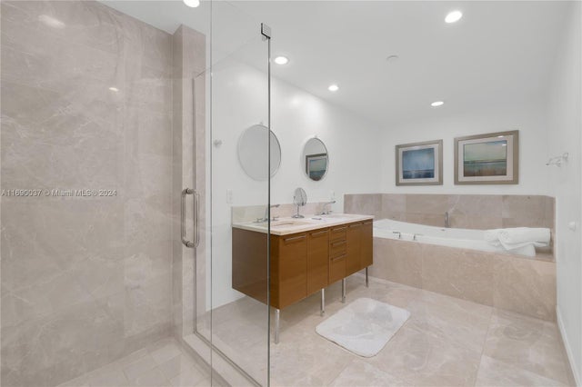 5 of 29 - 17001 Collins Ave 3002, Sunny Isles Beach, FL