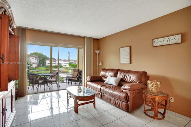4 of 34 - 3501 Nw 47th Ave 503, Lauderdale Lakes, FL