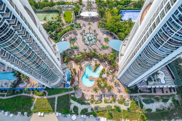 4 of 37 - 18201 Collins Ave 1002, Sunny Isles Beach, FL