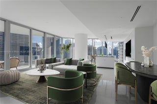 Photo of Listing #A11693090