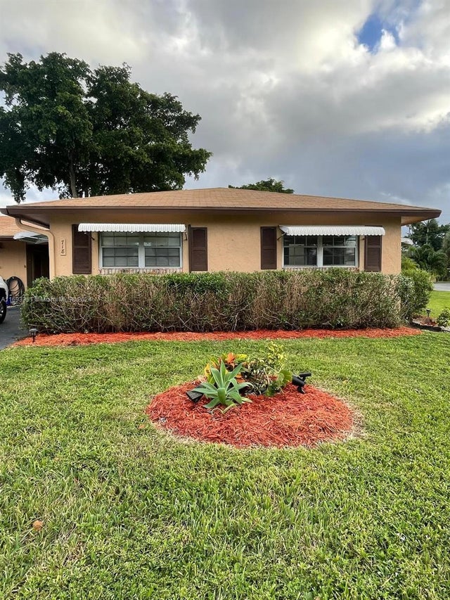 1 of 9 - 718 Whippoorwill Ln, Delray Beach, FL
