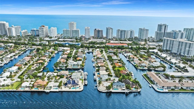 4 of 34 - 3333 Ne 38th St, Fort Lauderdale, FL