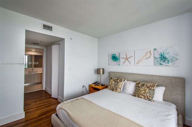 5 of 21 - 2602 E Hallandale Beach Blvd R1606, Hallandale Beach, FL