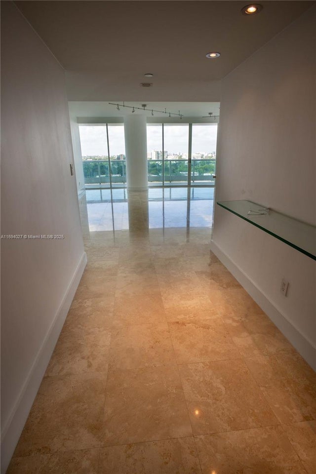 5 of 18 - 2127 Brickell Ave 1406, Miami, FL