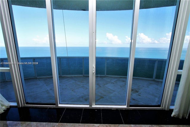 5 of 42 - 16001 Collins Ave 3601, Sunny Isles Beach, FL