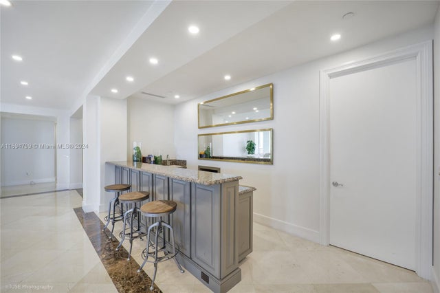 4 of 21 - 3400 Sw 27th Ave 2202, Miami, FL