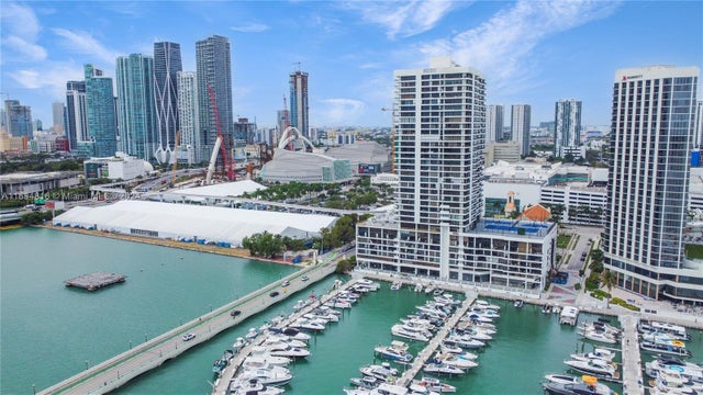 1 of 24 - 555 Ne 15th St 31c, Miami, FL
