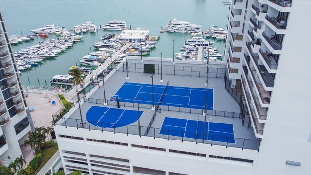 4 of 24 - 555 Ne 15th St 31c, Miami, FL