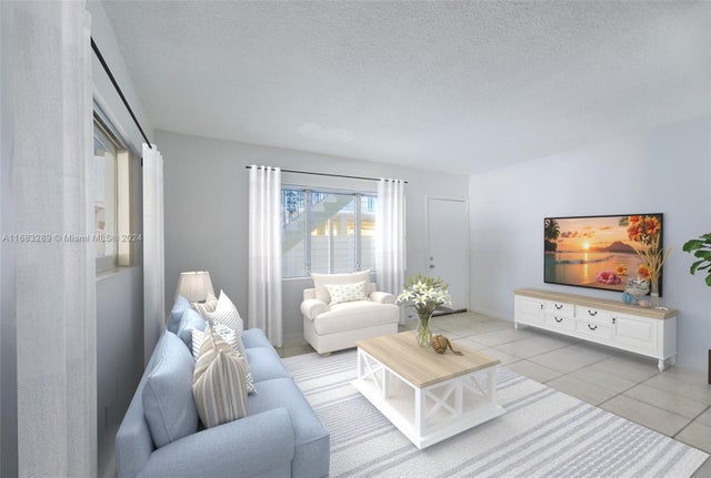 3 of 29 - 926 Michigan Ave 1, Miami Beach, FL