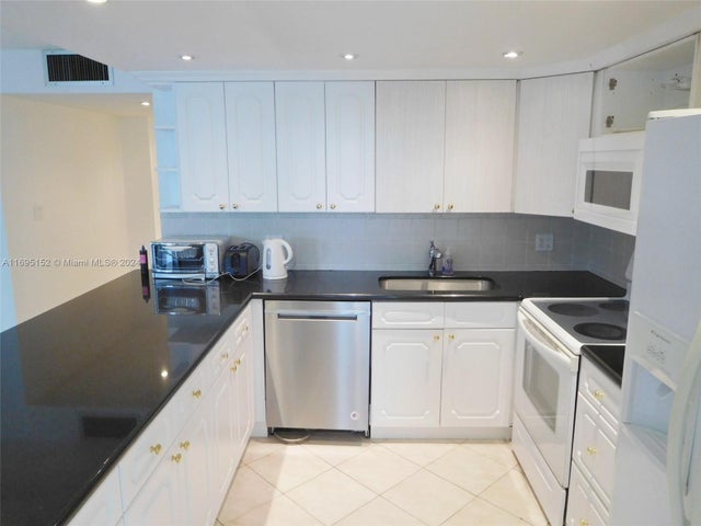 3 of 22 - 3800 S Ocean Dr 305, Hollywood, FL