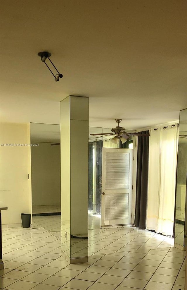 4 of 24 - 3564 Magellan Cir 211-1, Aventura, FL