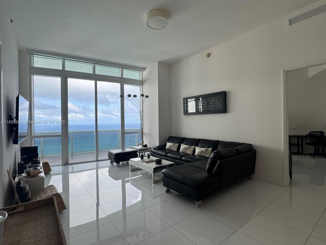 4 of 19 - 15811 Collins Ave 4203, Sunny Isles Beach, FL