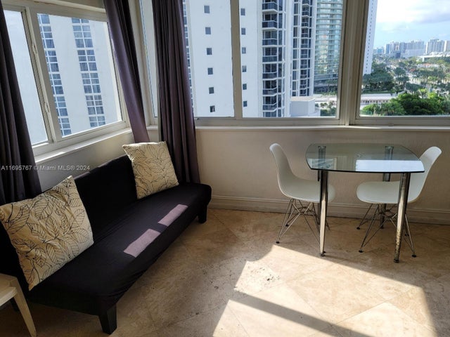 3 of 10 - 19201 Collins Ave 1044, Sunny Isles Beach, FL