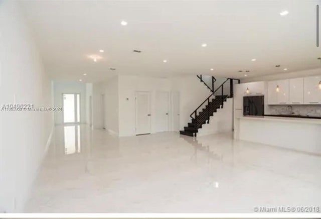 5 of 35 - 3710 Atlanta St, Hollywood, FL