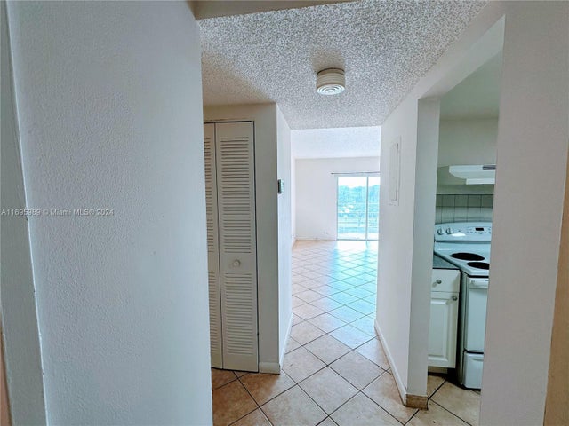 2 of 9 - 4364 Nw 9th Ave 16-3f, Deerfield Beach, FL