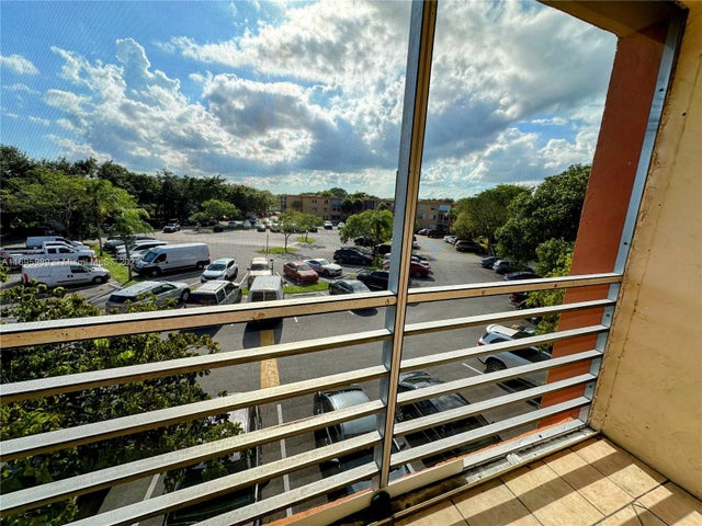 4 of 9 - 4364 Nw 9th Ave 16-3f, Deerfield Beach, FL