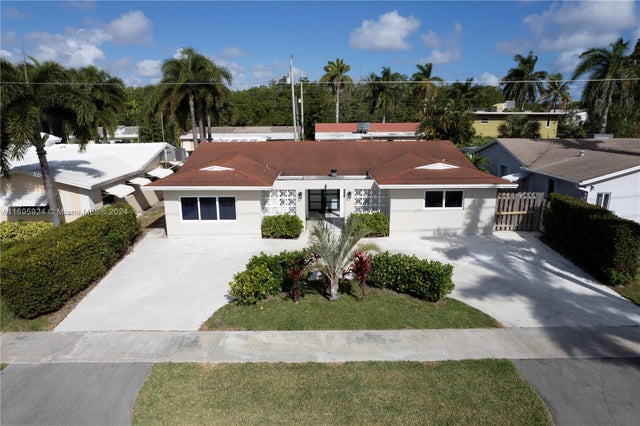2 of 40 - N/A, Hollywood, FL