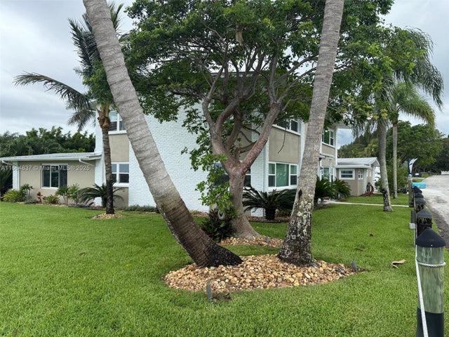 4 of 52 - 13549 S Indian River Dr, Jensen Beach, FL