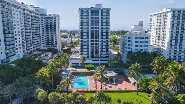 2 of 22 - 2401 Collins Ave 703, Miami Beach, FL