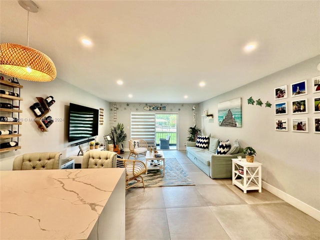5 of 28 - 6100 S Falls Cir Dr 106, Lauderhill, FL