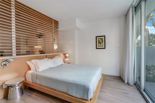 2 of 17 - 6080 Collins Ave 102, Miami Beach, FL
