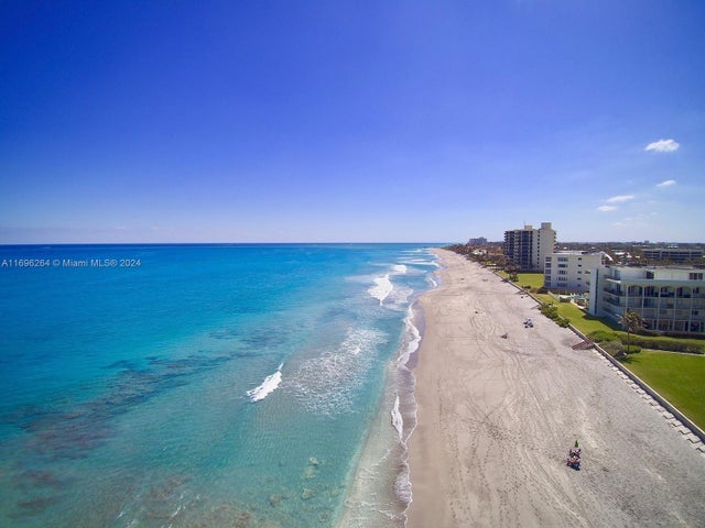 4 of 54 - 400 Beach Rd 801, Tequesta, FL