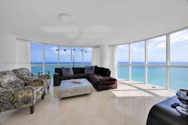 4 of 43 - 6301 Collins Ave 3101, Miami Beach, FL