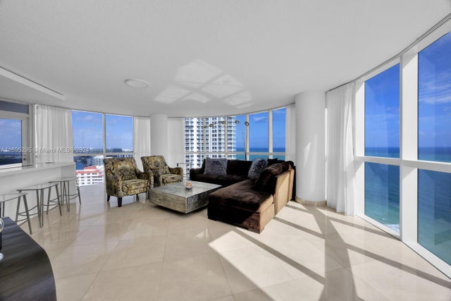 5 of 43 - 6301 Collins Ave 3101, Miami Beach, FL