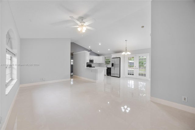 2 of 19 - 16193 N 78th Rd N, Loxahatchee, FL